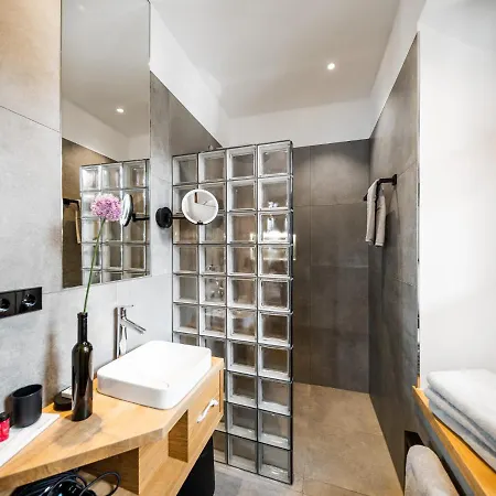 Alte Schule Tiefenbach Apartman Tiefenbach